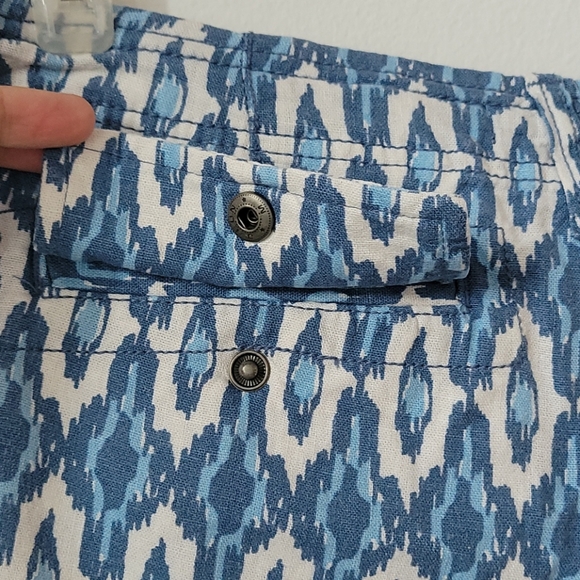 Gap short - Picture 9 of 14